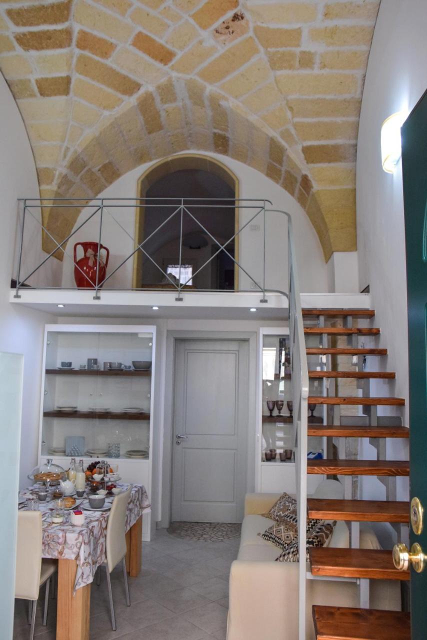 Ferrante D'Aragona Rooms Lecce Bagian luar foto